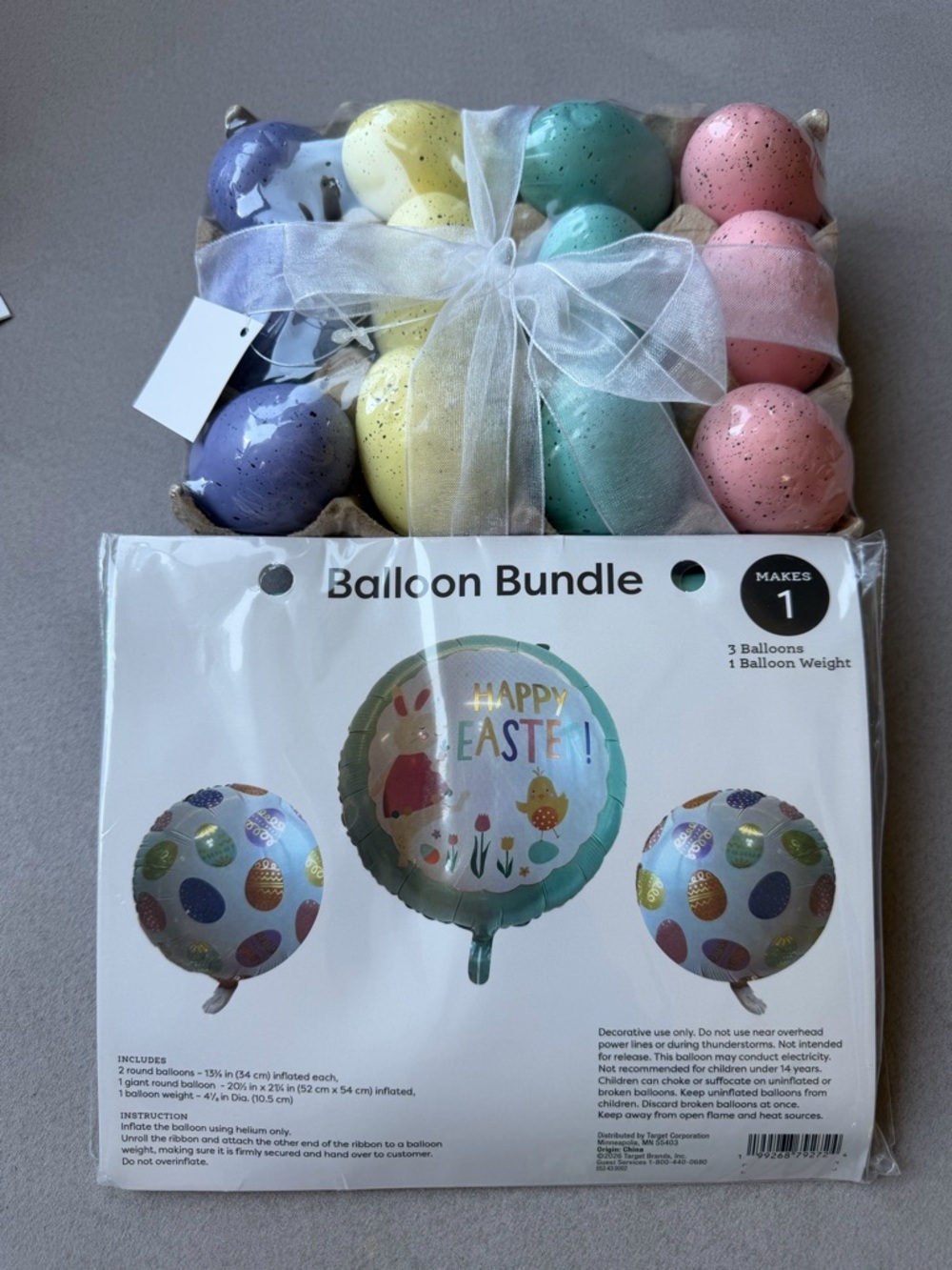 Easter decor bundle $59 retail value light balloons, eggs, cookie cutters, etc. - Picture 3 of 5